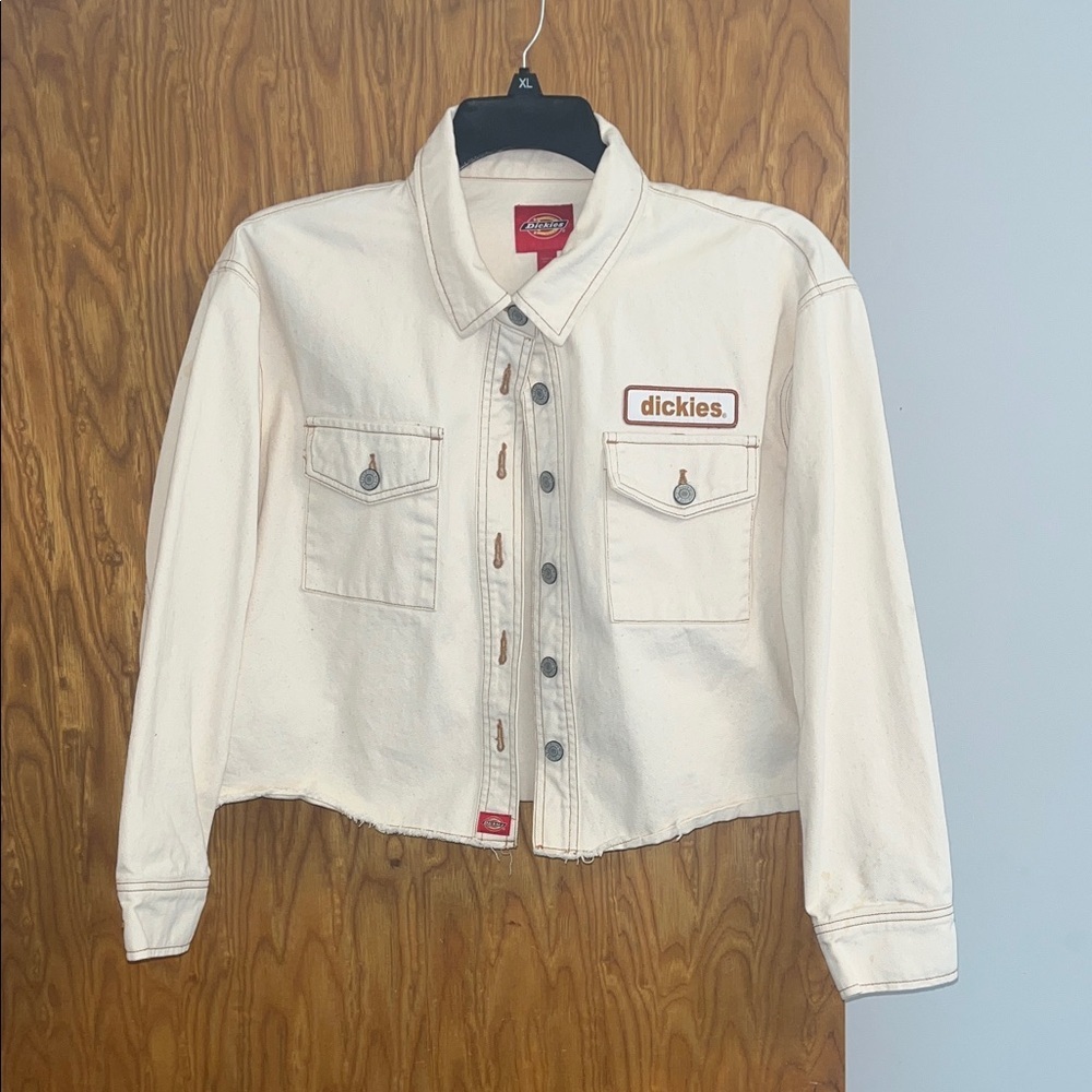 Dickies Off-White Button-Up Jacket size Large.